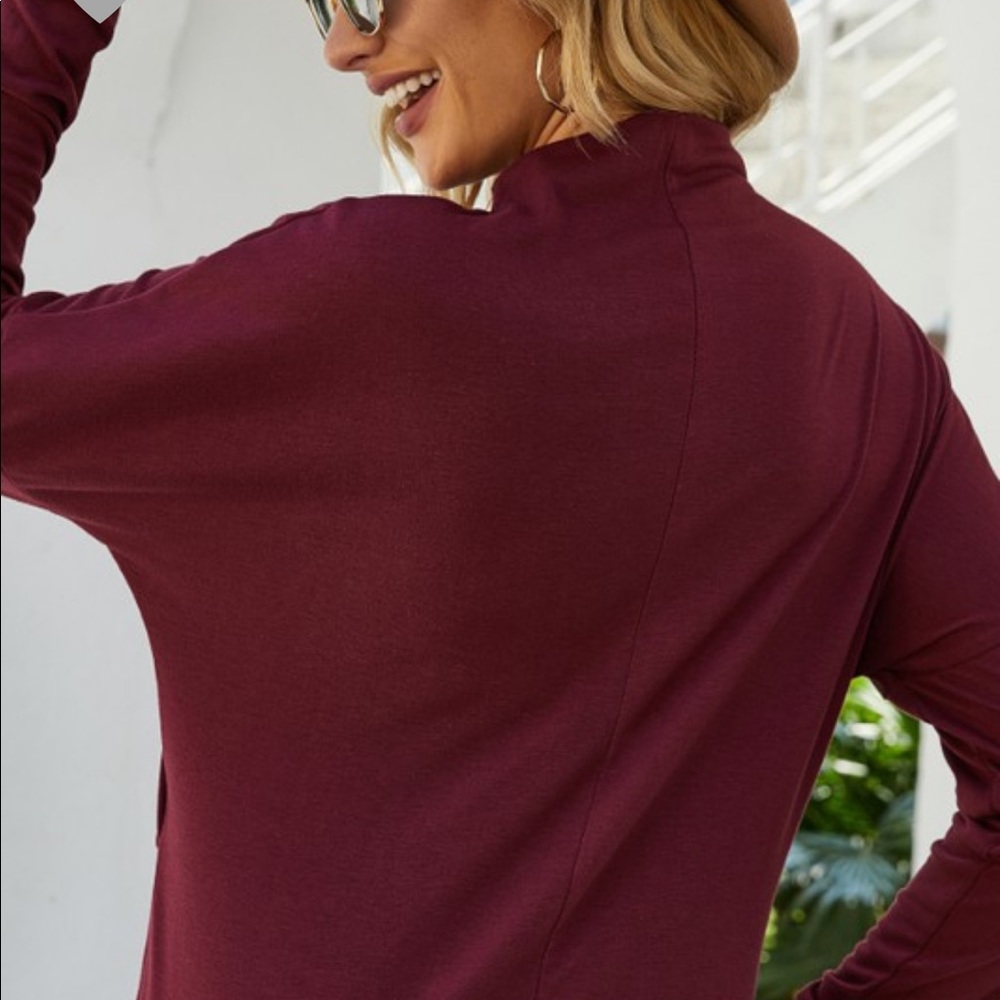 Polyester low turtleneck long sleeve